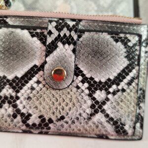 Microfiber Snake Grain Faux Leather Women's Compact & Slim Wallet in Gray/Black